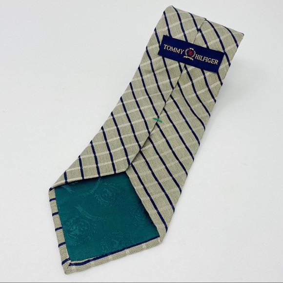Tommy Hilfiger 100% Silk Tie - Picture 3 of 3